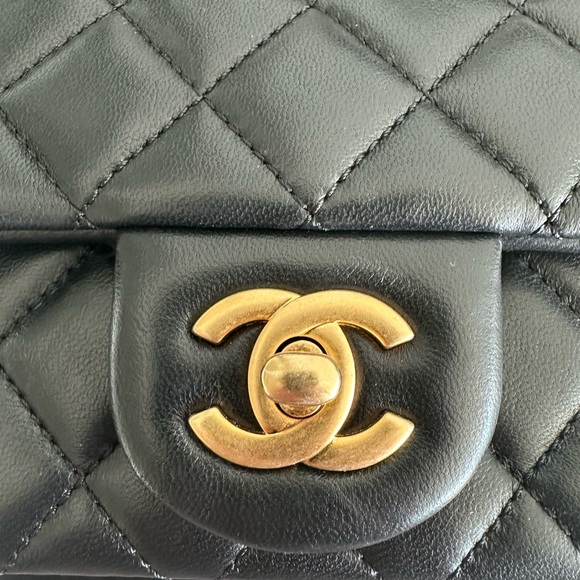 CHANEL 2023 Mini Sweet Camellia Flap Bag NEW PRISTINE CONDITION - Picture 7 of 14